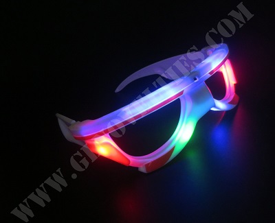 Light Up Star Wars Sounds Activated Glasses XY-2870